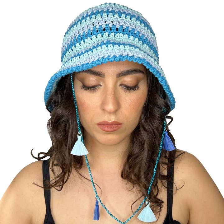 Tétè Accessories - Wholesale Bucket Hat - Women's - Cappello all'uncinetto a righe azzurro e grigio