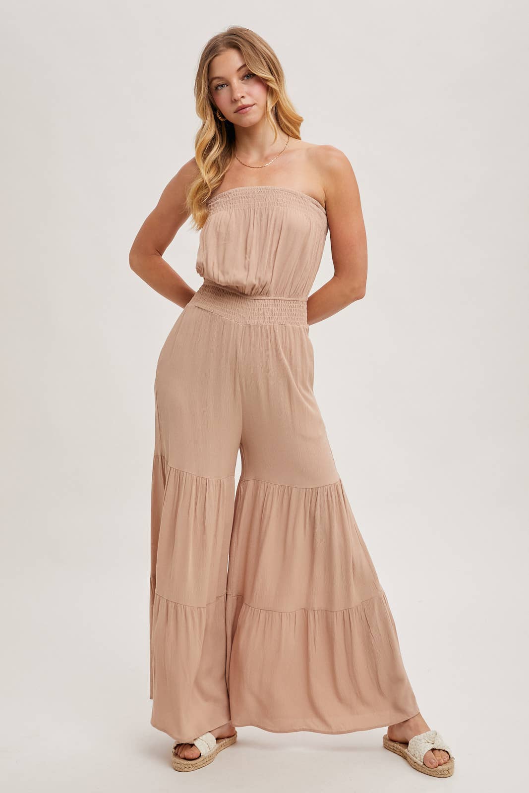 Bluivy – Engroshandel Jumpsuit - Dame – Smocket, lagdelt buksedragt med brede ben2