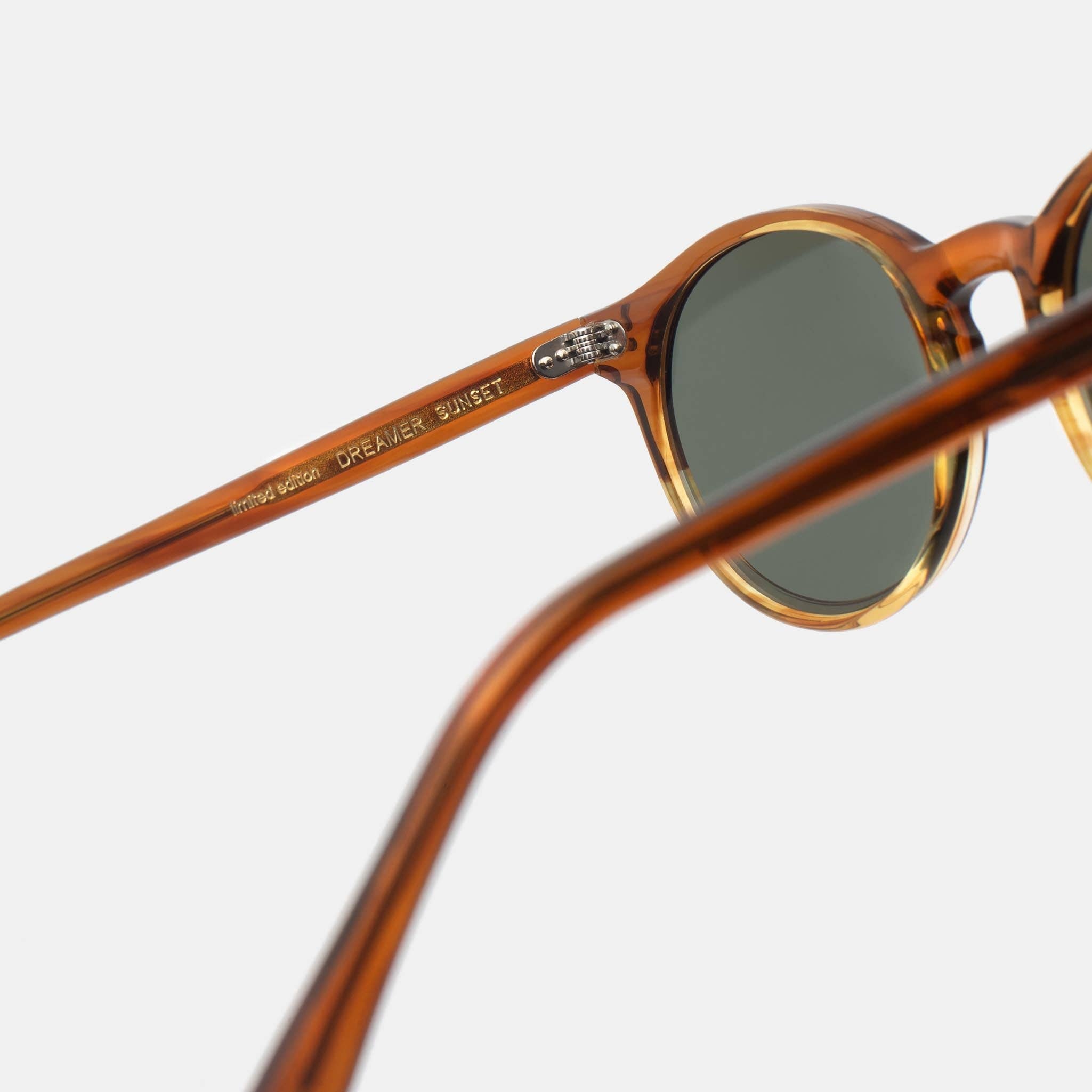 FORA - Wholesale Sunglasses - Unisex - Unisex Wayfarer Sunglasses | Dreamer | Acetate17