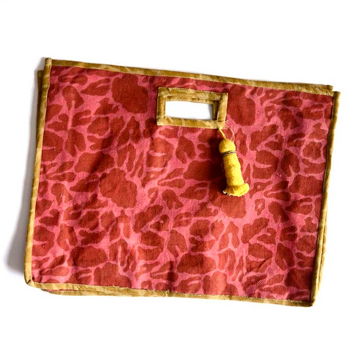 Handcrafted Organic Cotton Beach Tote Bag | Coral Yan for wholesale by Ichcha