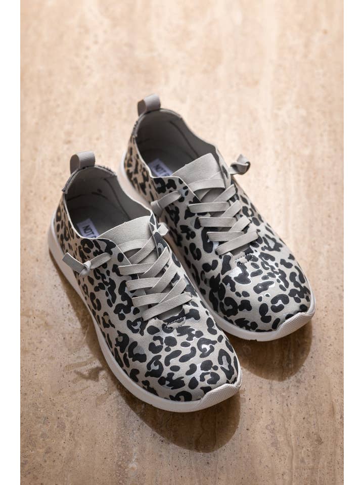 Naughty Monkey - Wholesale Lifestyle Sneakers - Women's - Mayo Sneaker in Light Grey Leopard2