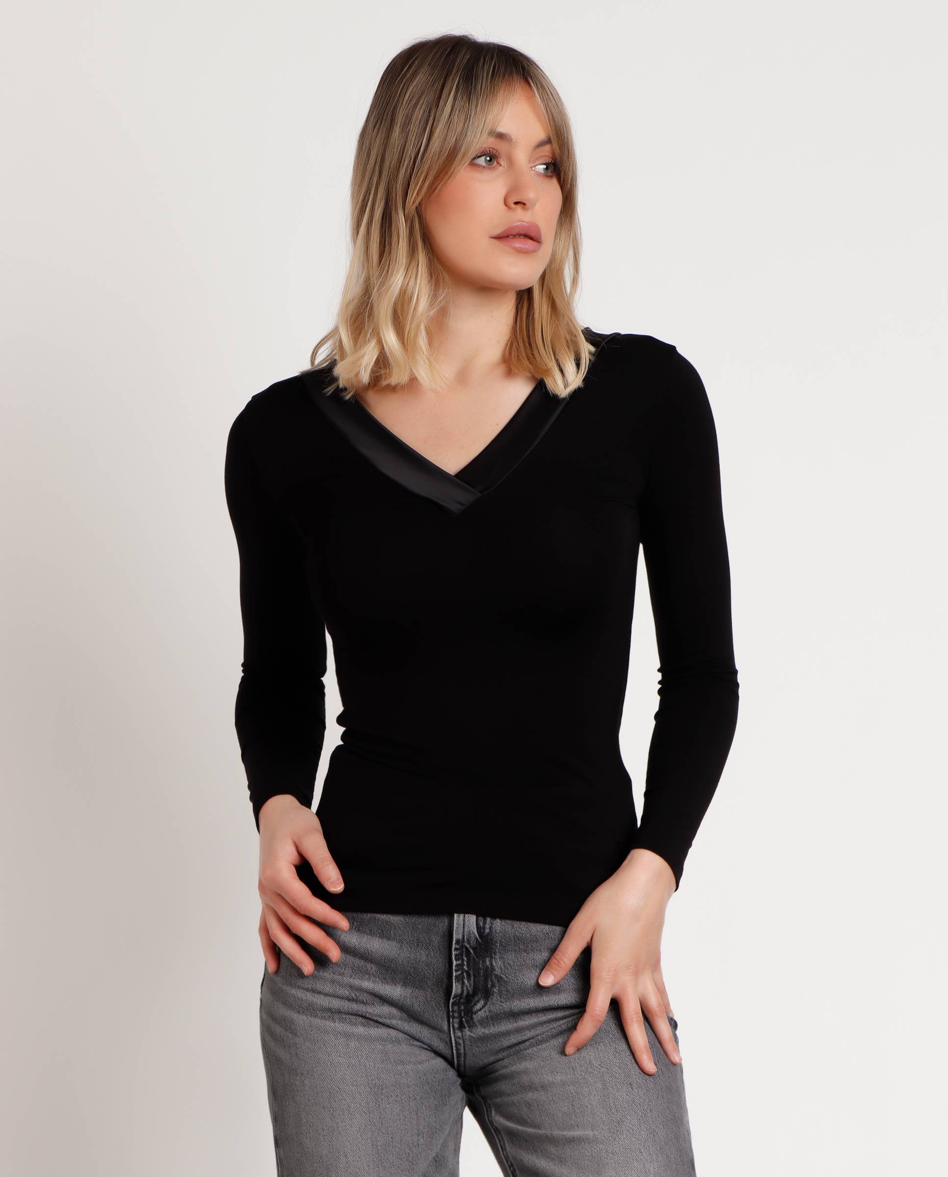 BLACK WIDE V-NECK LONG SLEEVES TSHIRT for wholesale on Faire