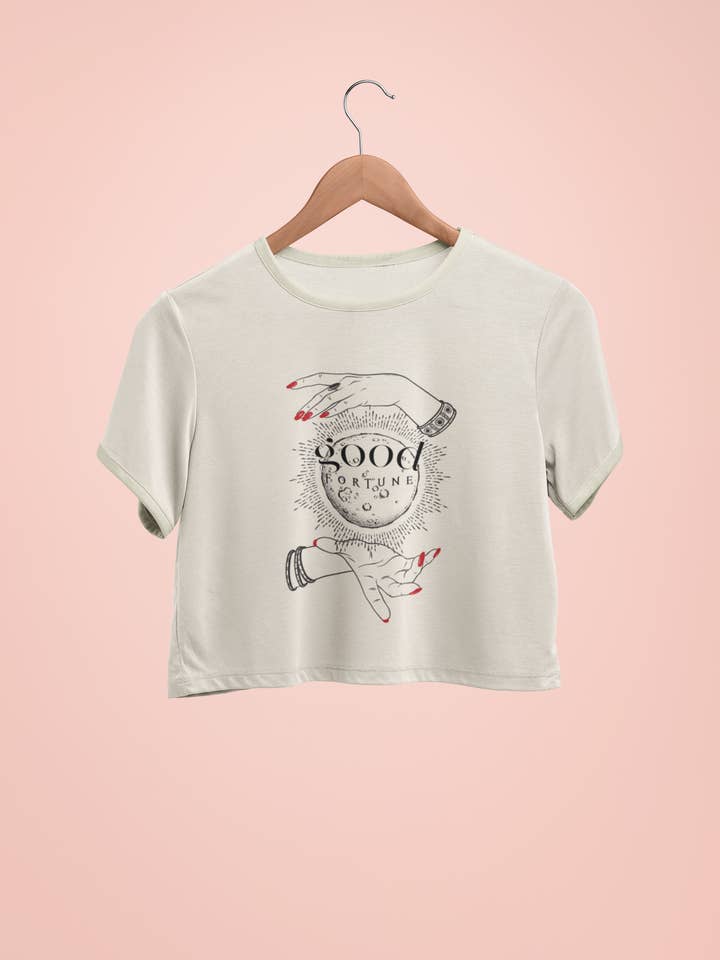 Camiseta gráfica “Good Fortune” por atacado de NG Creative