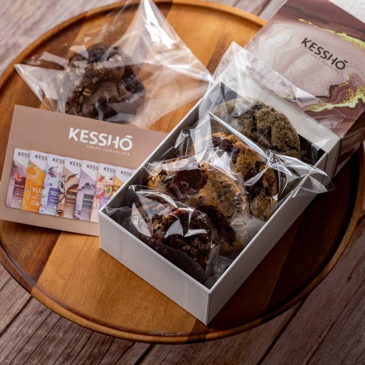 KESSHŌ - Wholesale Cookie - Black Sesame White Chocolate Chunk Cookies –6 Pcs2