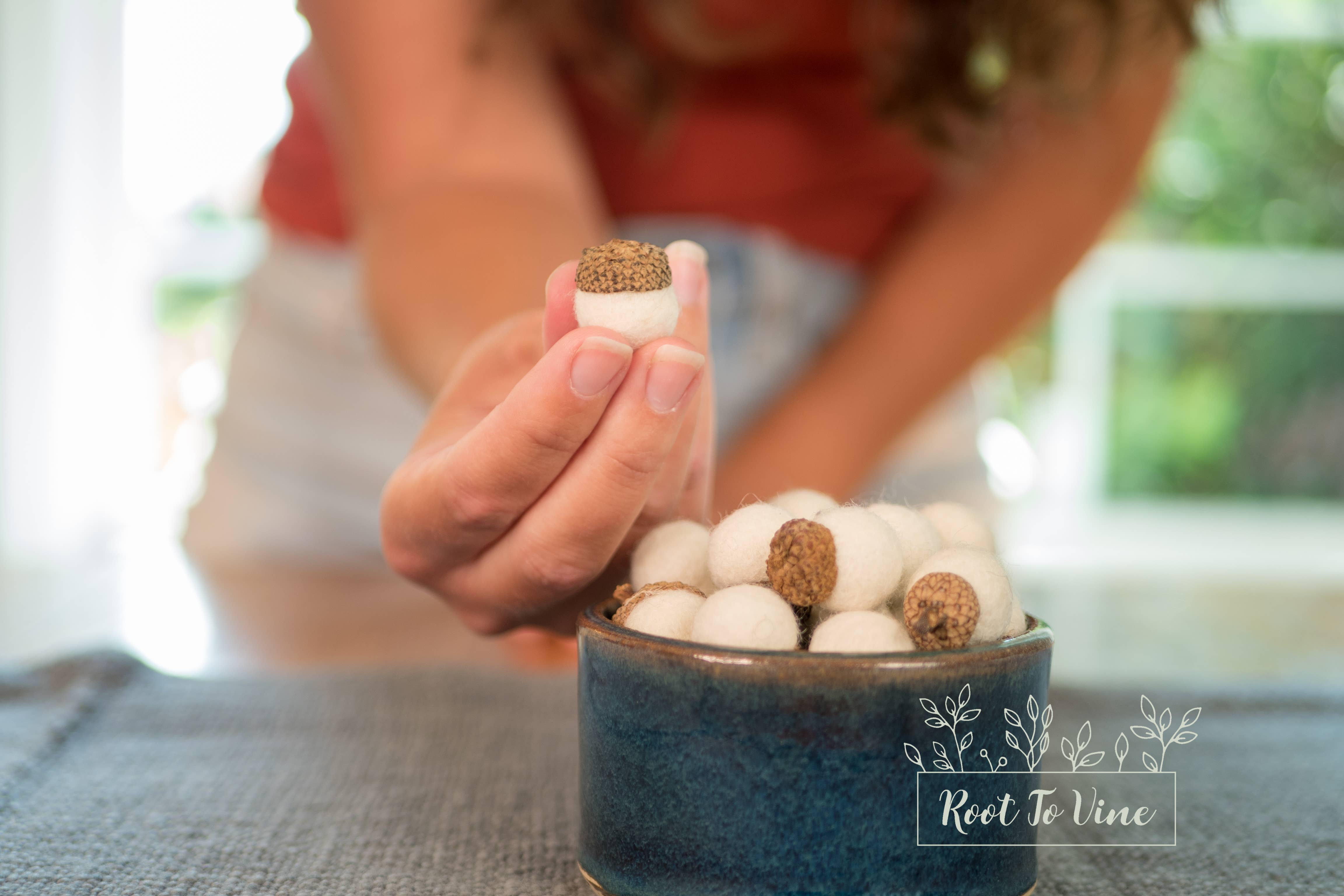 Root To Vine - Wholesale Decorative Tabletop Object - Fall Felt Acorns-White Set of 12-Fall Decor-Halloween Decor 3