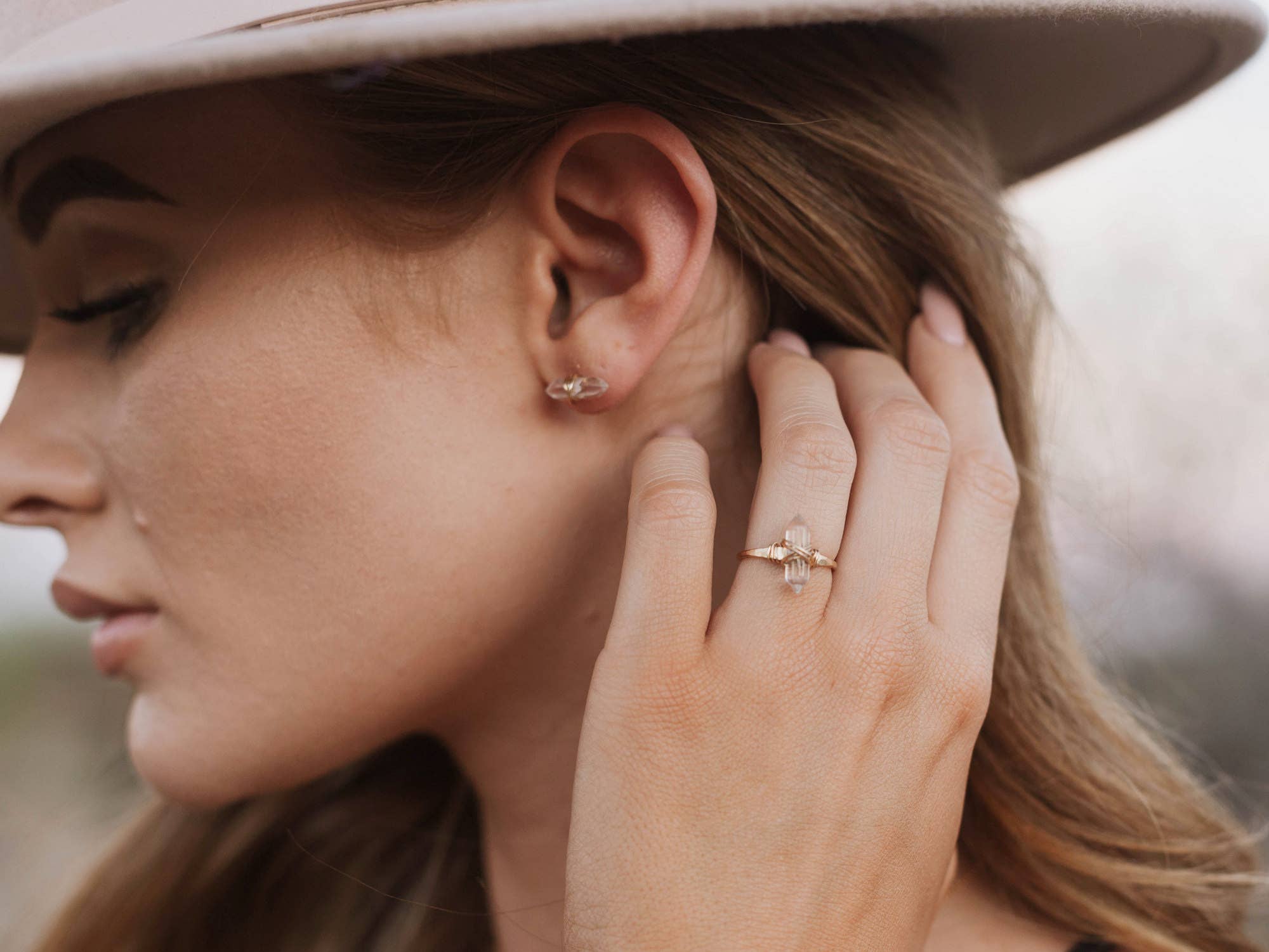 Saressa Designs - Wholesale Single Stone/Solitaire Ring - Crest Ring - Crystal Quartz2