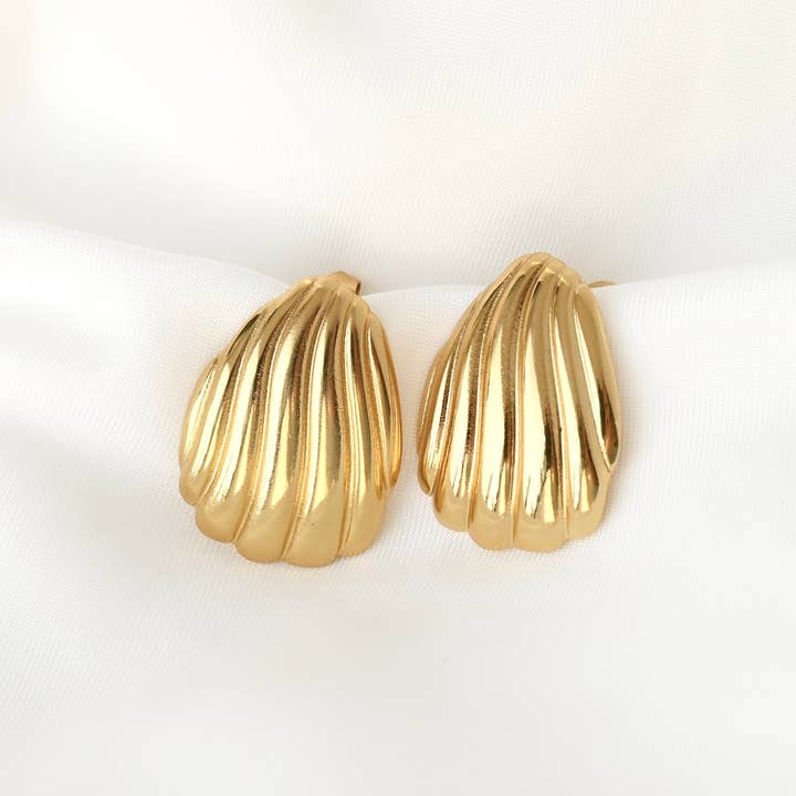 Blueyejewelry - Vendita all'ingrosso Orecchini pendenti - Orecchini Geometrici - Orecchini a Conchiglia Impermeabili con Creste3