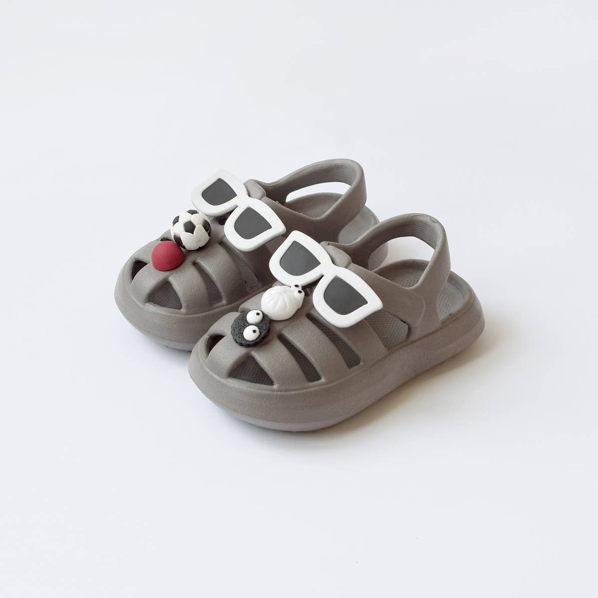 BOXBO - Wholesale Sandals - Kids - Water Sandals Gray with Built-in Mini Toys 3