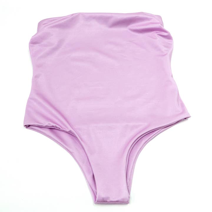 Une-pièce Nadia Lila pour la vente par Gaea Swimwear