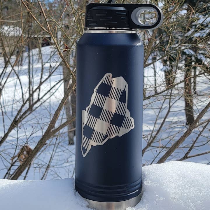 Buffalo Plaid Maine Laser Engraved 32 Ounce Water Bottle for wholesale by Gem Lounge Jewelry