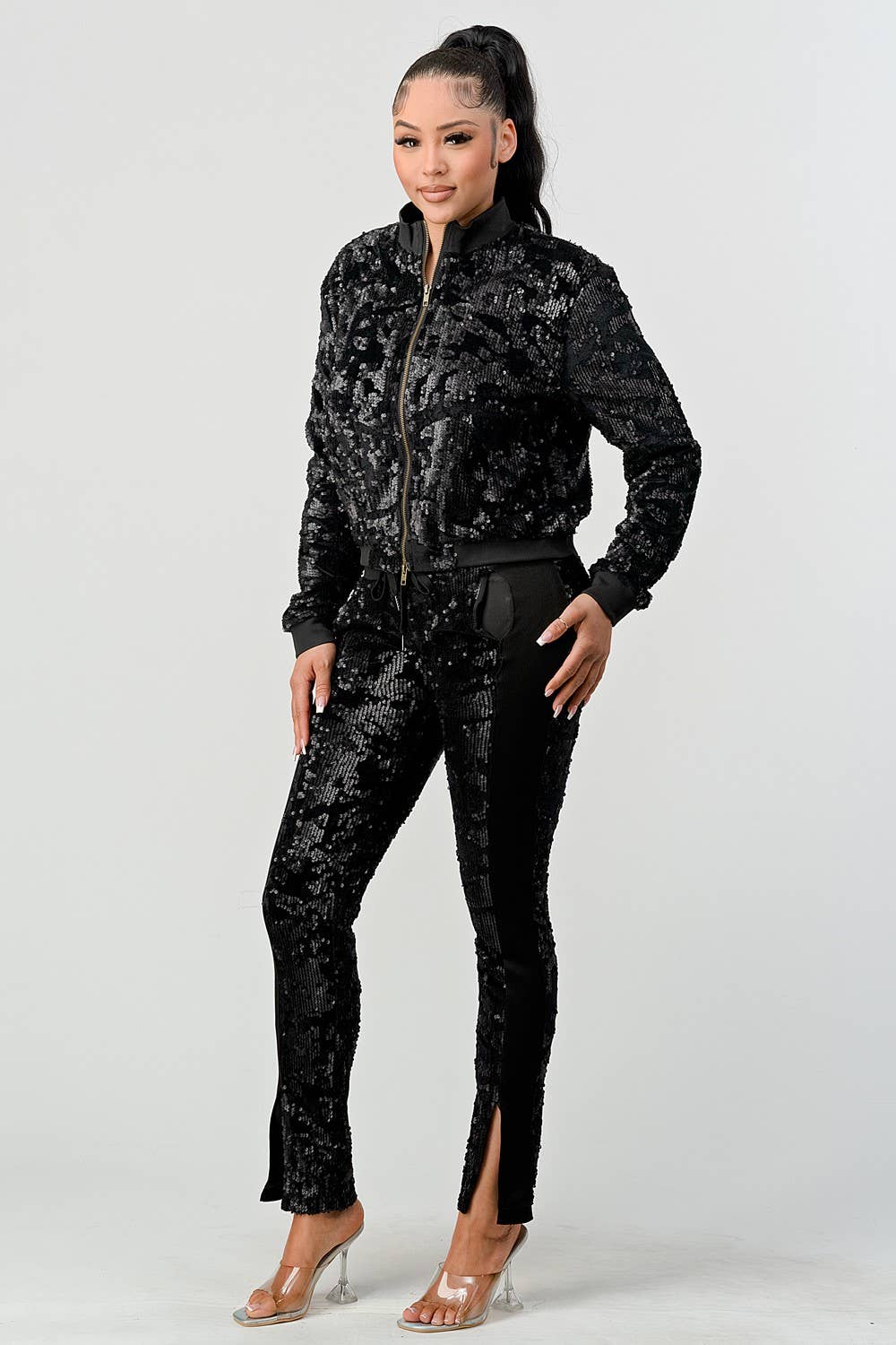 Boswell – Engroshandel Træningsdragt – til kvinder – Træningssæt med lynlås og palietter foran13