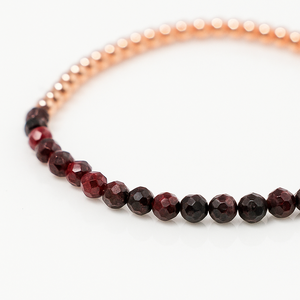 The Blue Yogi - Vente Bracelet de perles - Bracelet en perles de grenat facettées de 4 mm + cuivre véritable1