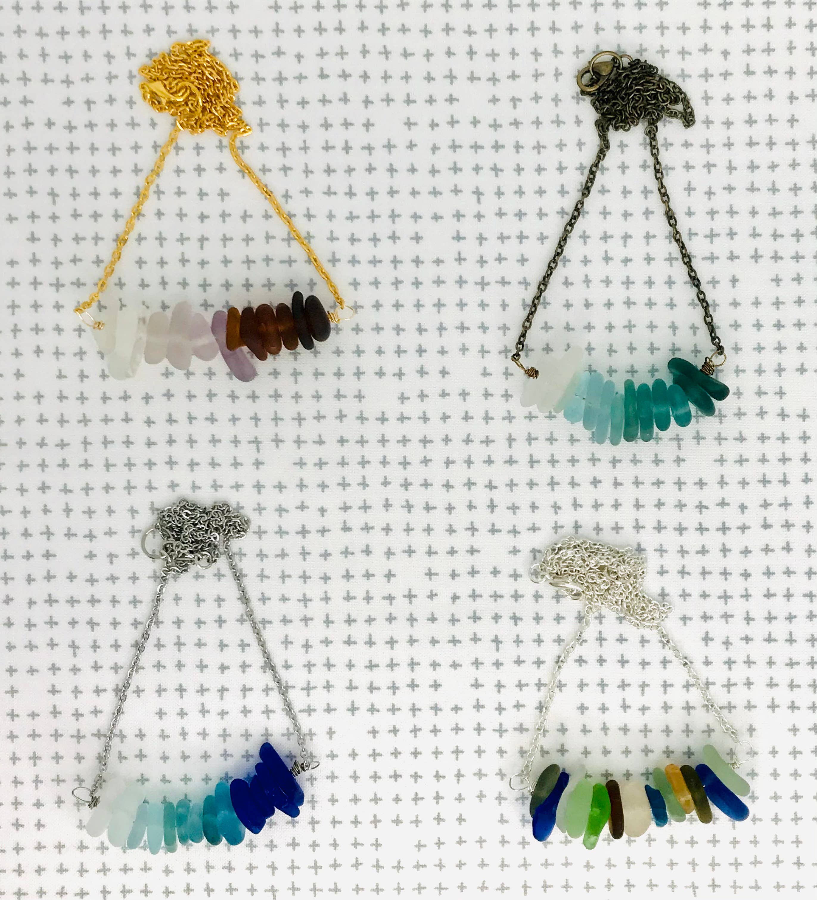 Cyn Elizabeth Studios - Venta al por mayor Collares con colgantes/abalorios - El Bar del Mar - Collar Declaración de Vidrio Marino2