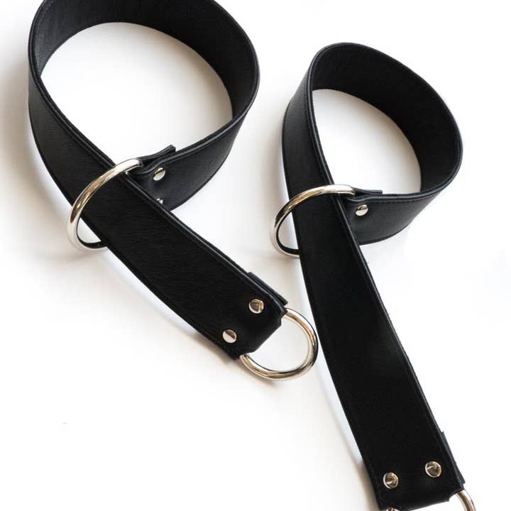 The Stockroom - Wholesale Sex toy - Premium Garment Leather General Purpose Straps0