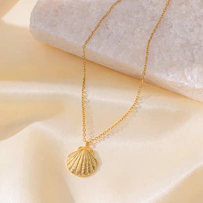 Collier pendentif plaqué coquille Saint-Jacques poli en gros pour la vente par Gooddiy