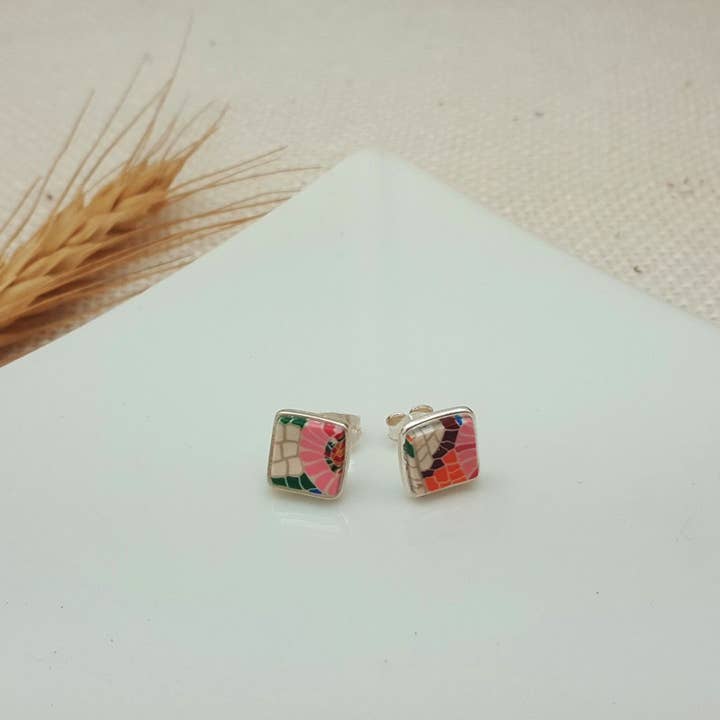 PASTACUITA - Wholesale Stud/Post Earrings - Gaudi modern style square button earrings. "Erin" Collection8