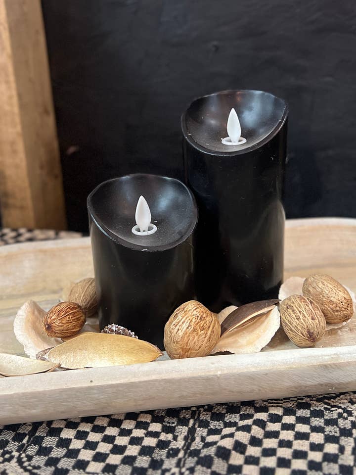 White Washed Wooden Oval Tray 18x8x1in for wholesale by Wholesale Home Decor