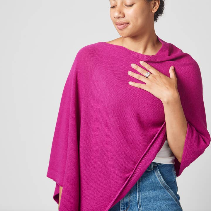 Margolis Pineo Italia - Wholesale Poncho - Women's - ROMA TRAVEL PONCHO - Cashmere-Blend Best Seller60