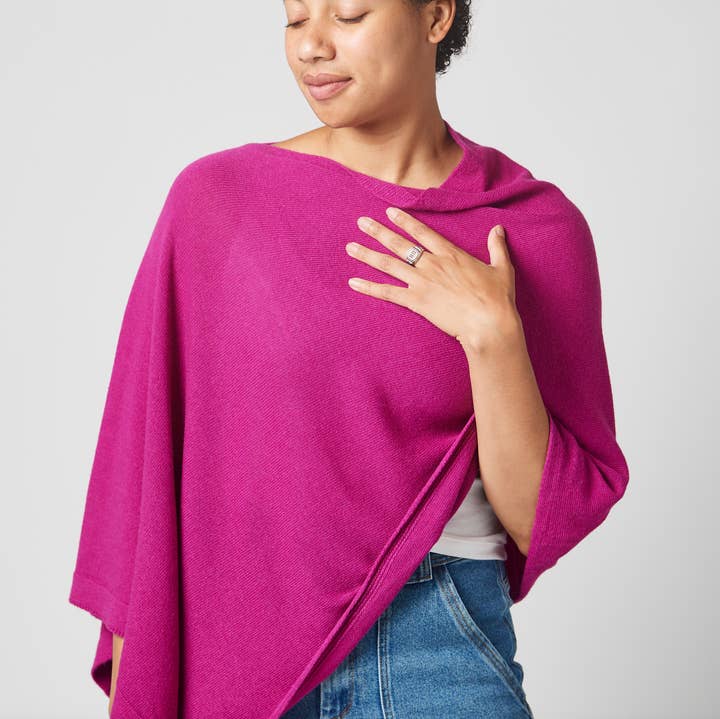 Margolis Pineo Italia - Wholesale Poncho - Women's - ROMA TRAVEL PONCHO - Cashmere-Blend Best Seller58