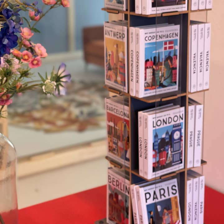 mo'media publishers - Wholesale Travel Book - Why should I go to Paris11