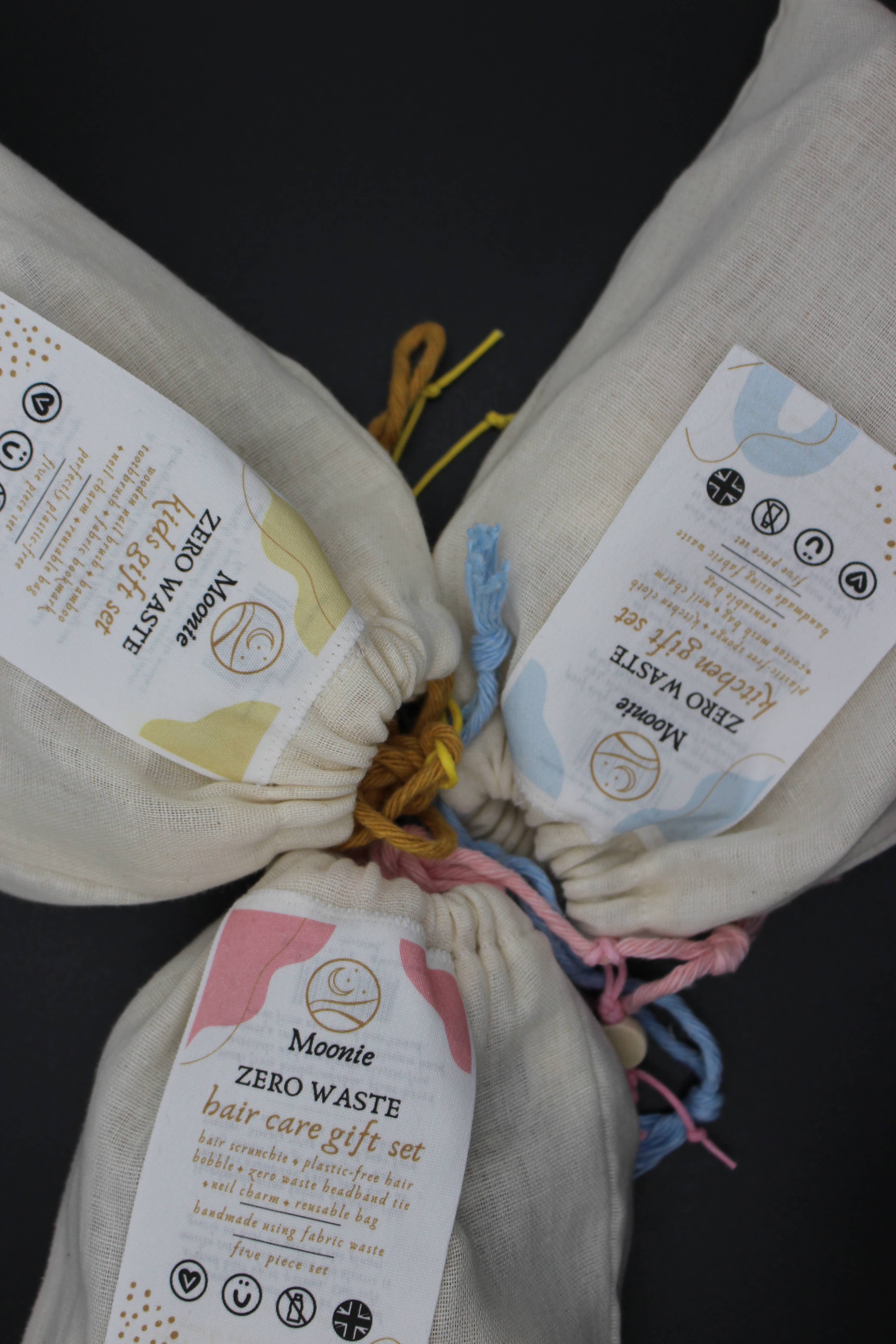 Moonie Eco Friendly Products - Wholesale Hair Accessories Set - Women's - Zero Waste Hair Care Gift Set3