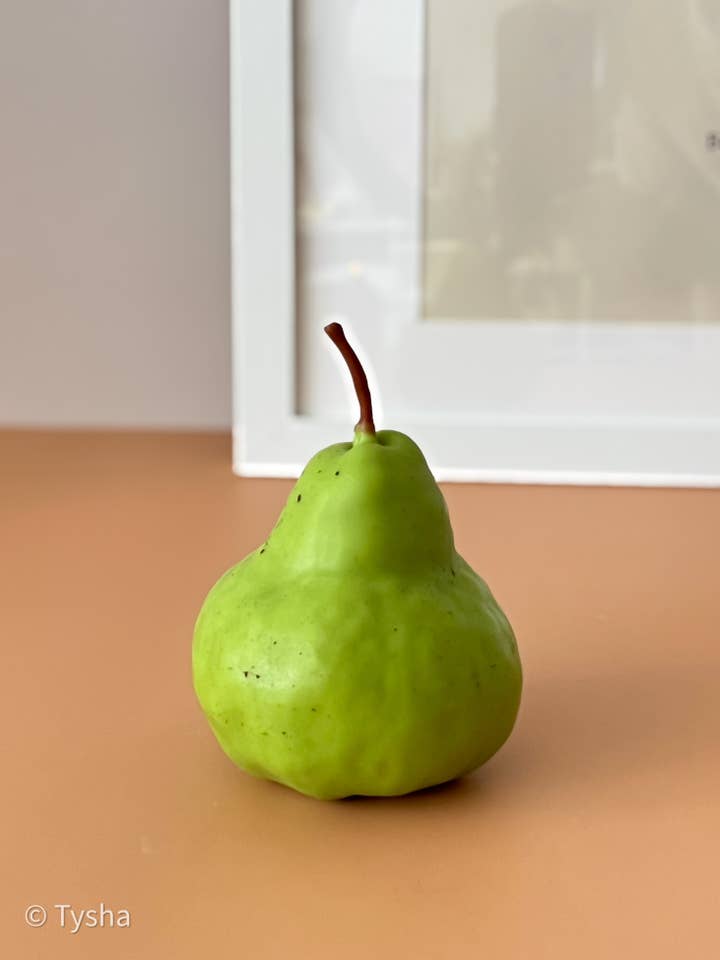 PEAR Soy Candle | Decor | Cozy | Natural | Minimalist for wholesale by TYSHA