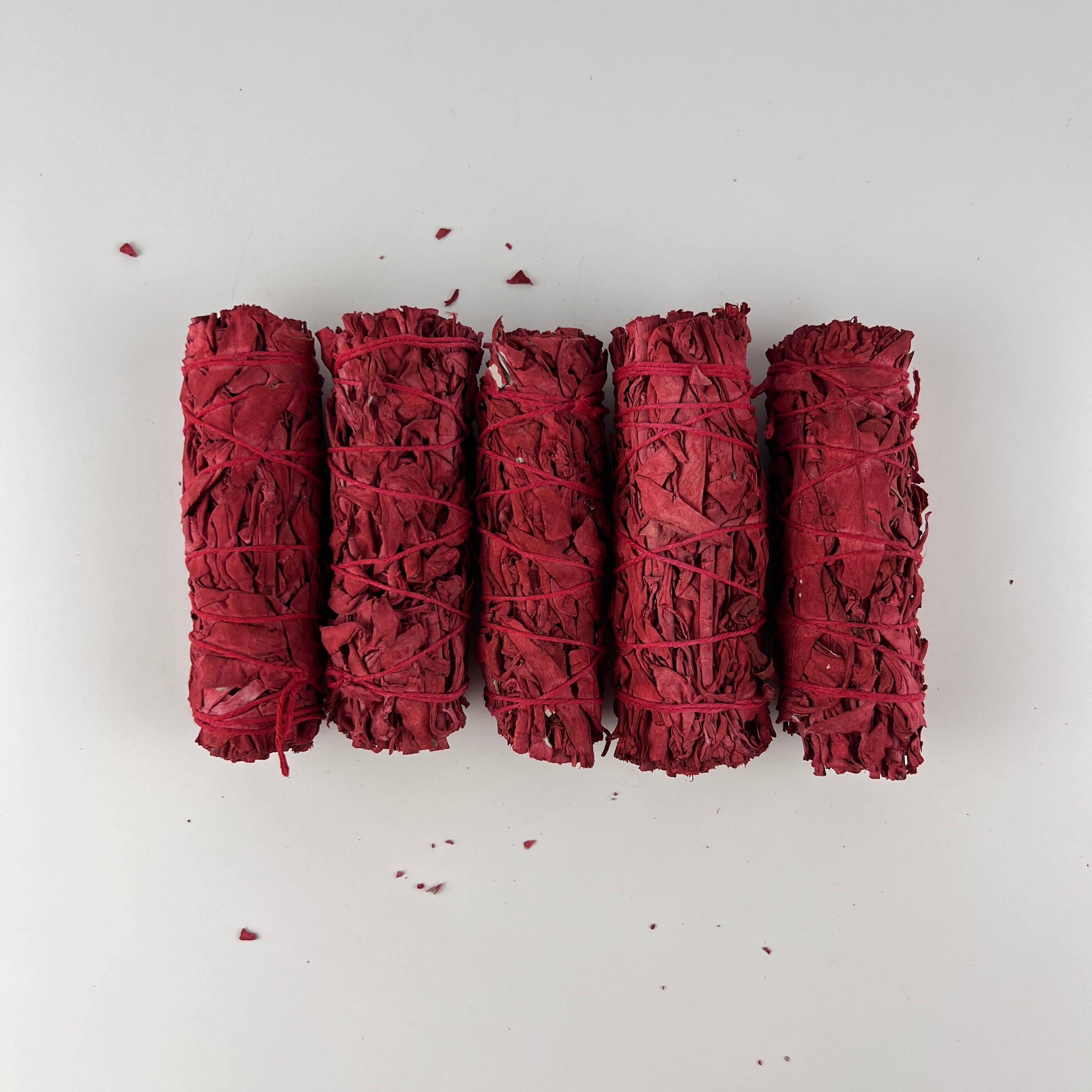 GREENROOTS USA LLC - Wholesale Sage Bundle - White Sage Dragon Blood Red Smudge Stick Bundle 4"4