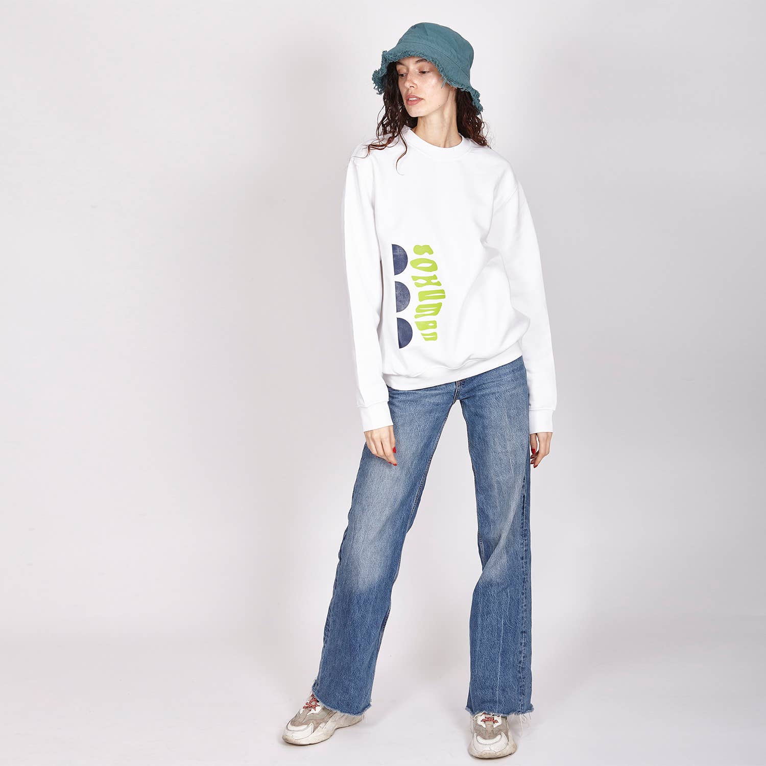 SOHUMAN - Wholesale Graphic Sweatshirt - Women's - Sudadera Sixteen Drops1