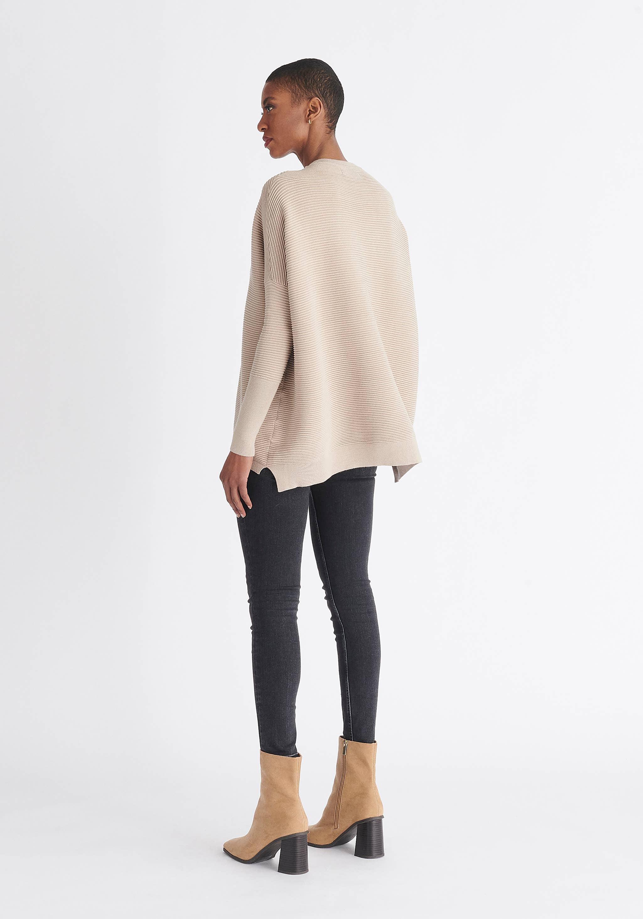 Paisie – wholesale Pullovertröja - Dam – Paisie ribbad tröja med lös passform43