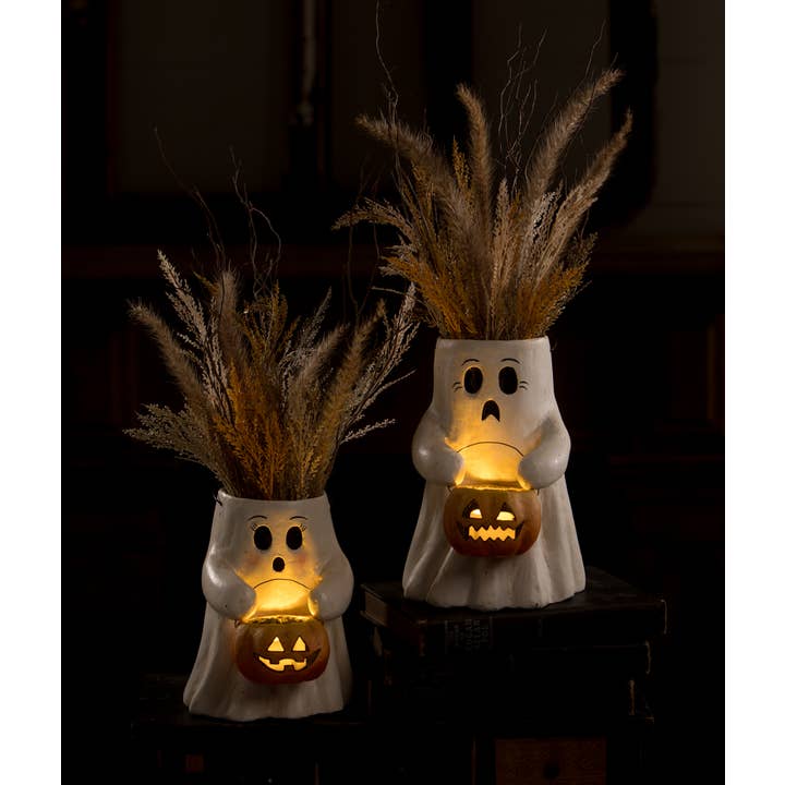 Bethany Lowe Designs - Wholesale Decorative Figurine - Sweet Boo With Pumpkin Bucket Paper Mache