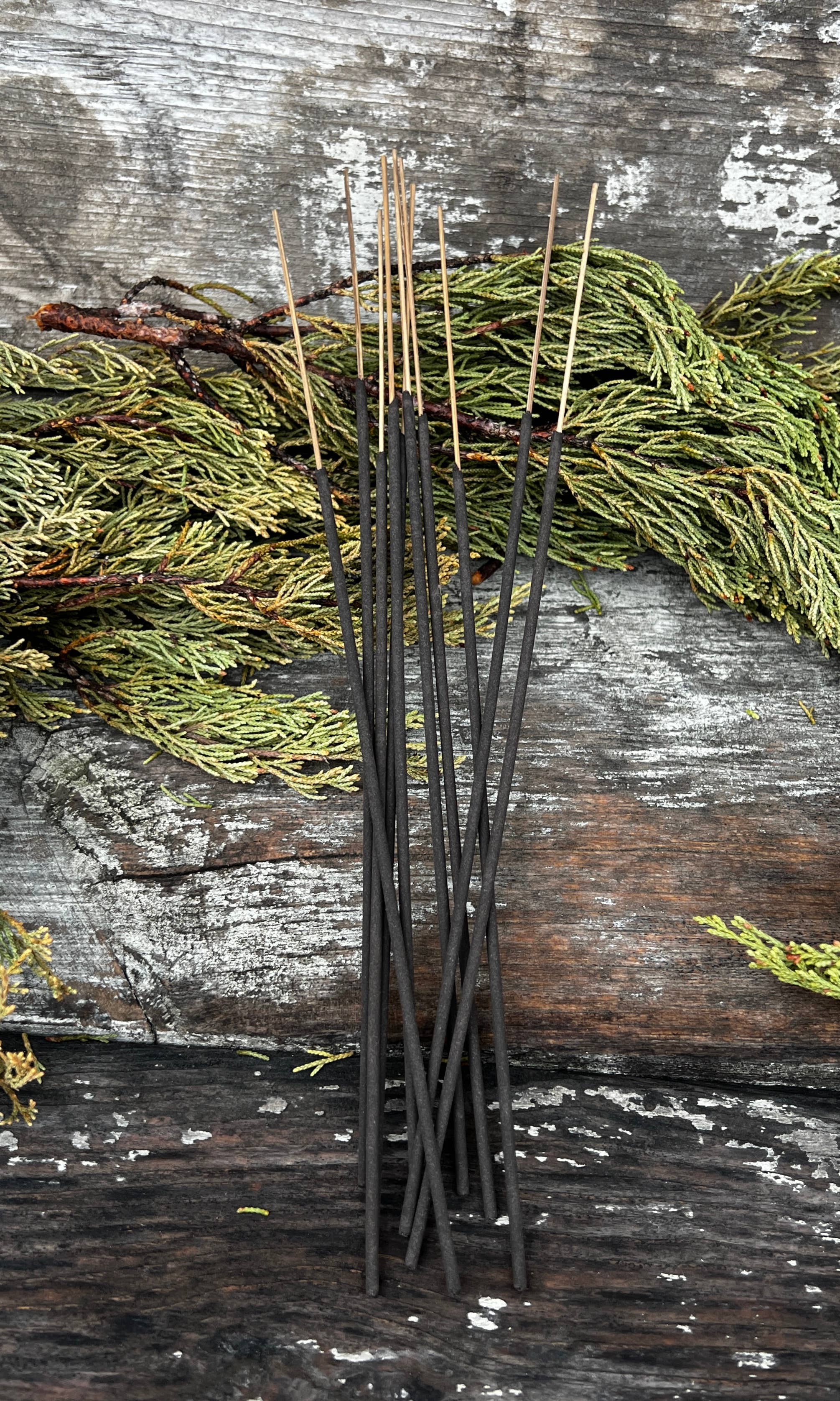 SOVRIN - Wholesale Incense - 20 HAND DIPPED ESSENTIAL OIL INCENSE - CHOICE OF SCENT2