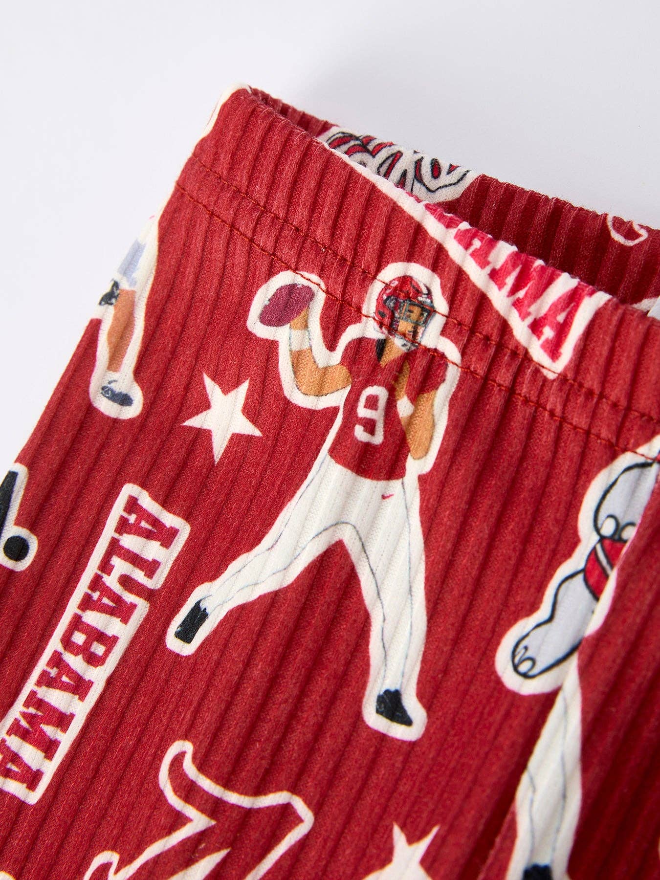 Rylee Faith Designs – Conjunto de camisola e calças – criança por atacado – Conjunto de Jogo para Meninas – Top Elefante Roll Tide e Calças Flare com Padrão Vermelho4