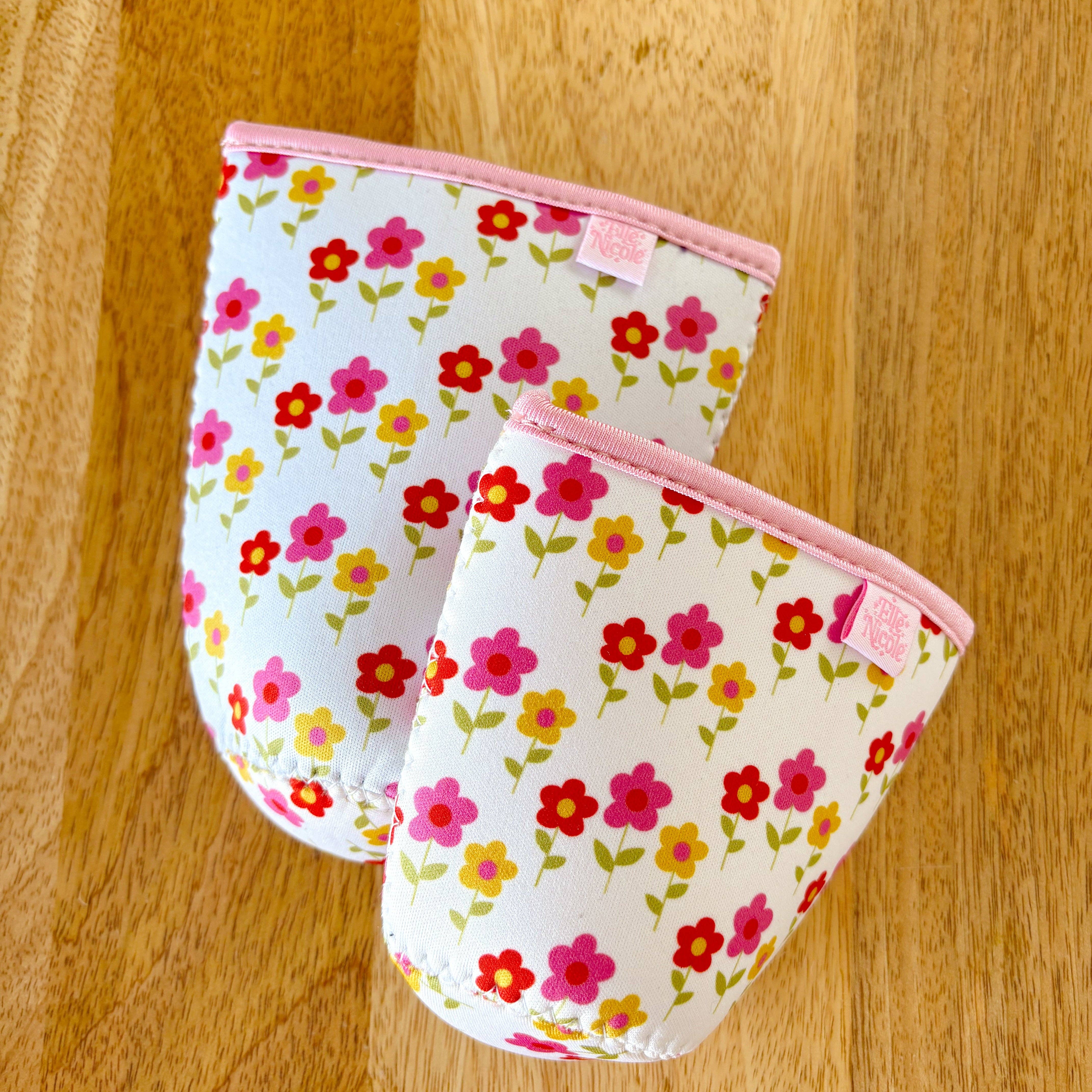 Elle Nicole - Wholesale Drink Huggers & Koozies - Coffee Cup Cover - Mod Floral - Iced Drink Sleeve3