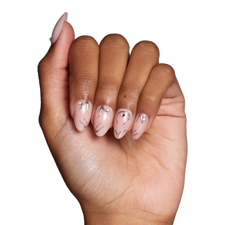 Glamnetic - Wholesale Press-On/Fake Nails - Astro Press-On Nails|3D raised metallic silver|Short Almond