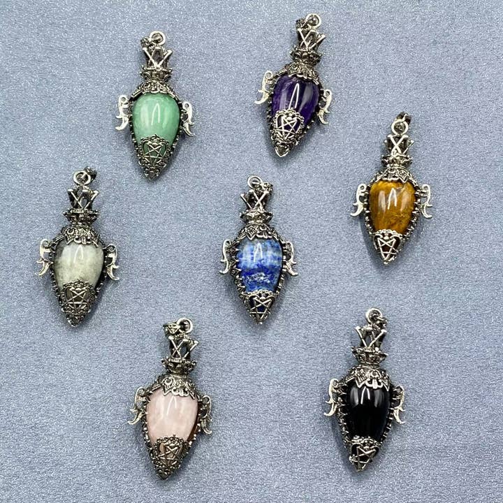 Mio Queena - Wholesale Spiritual Stone/Crystal - Natural Stone Bottle Shape Vintage Charm Pendant - CS5