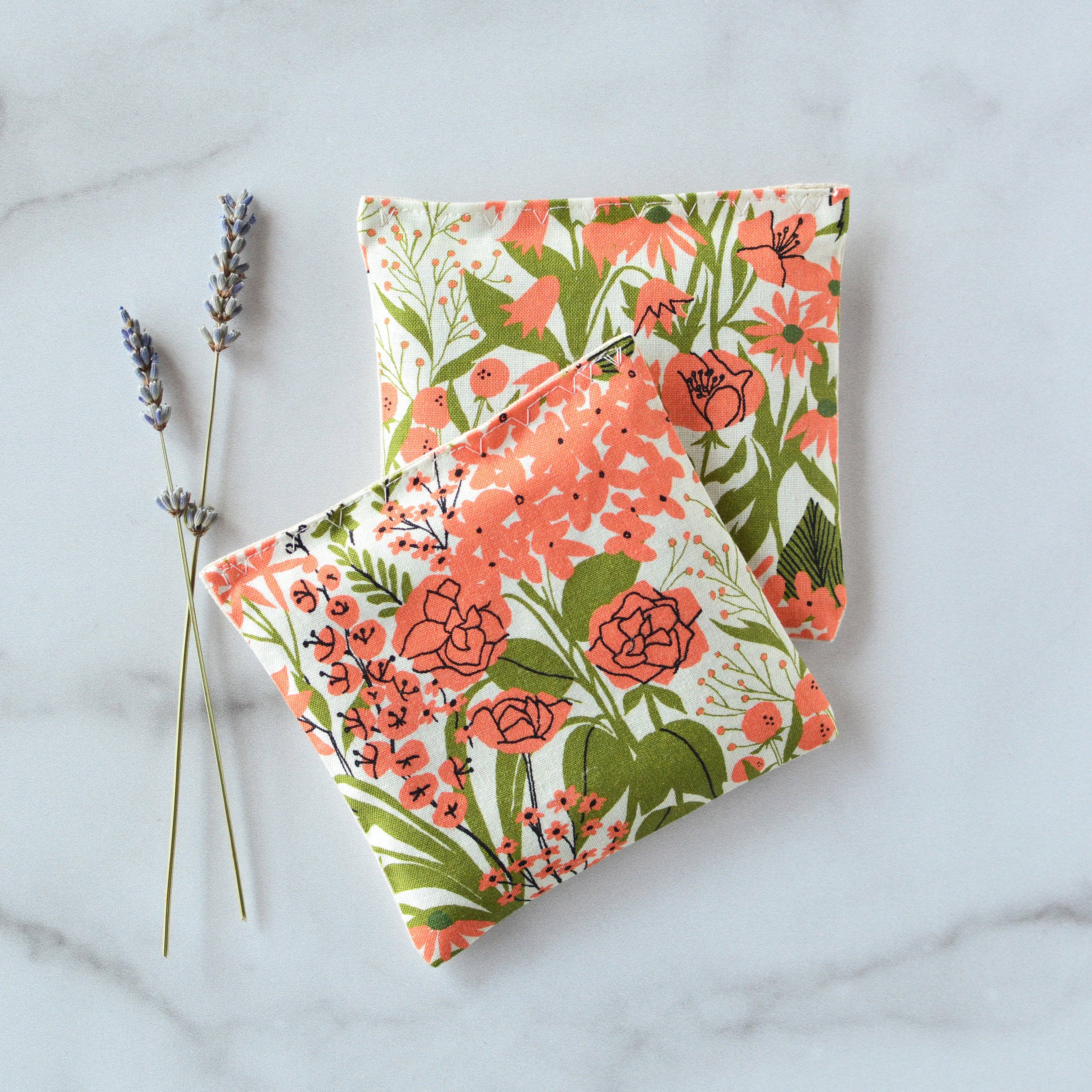 Minor Thread - Wholesale Sachet - Lavender Sachets in Mazy's Floral - Set of 21