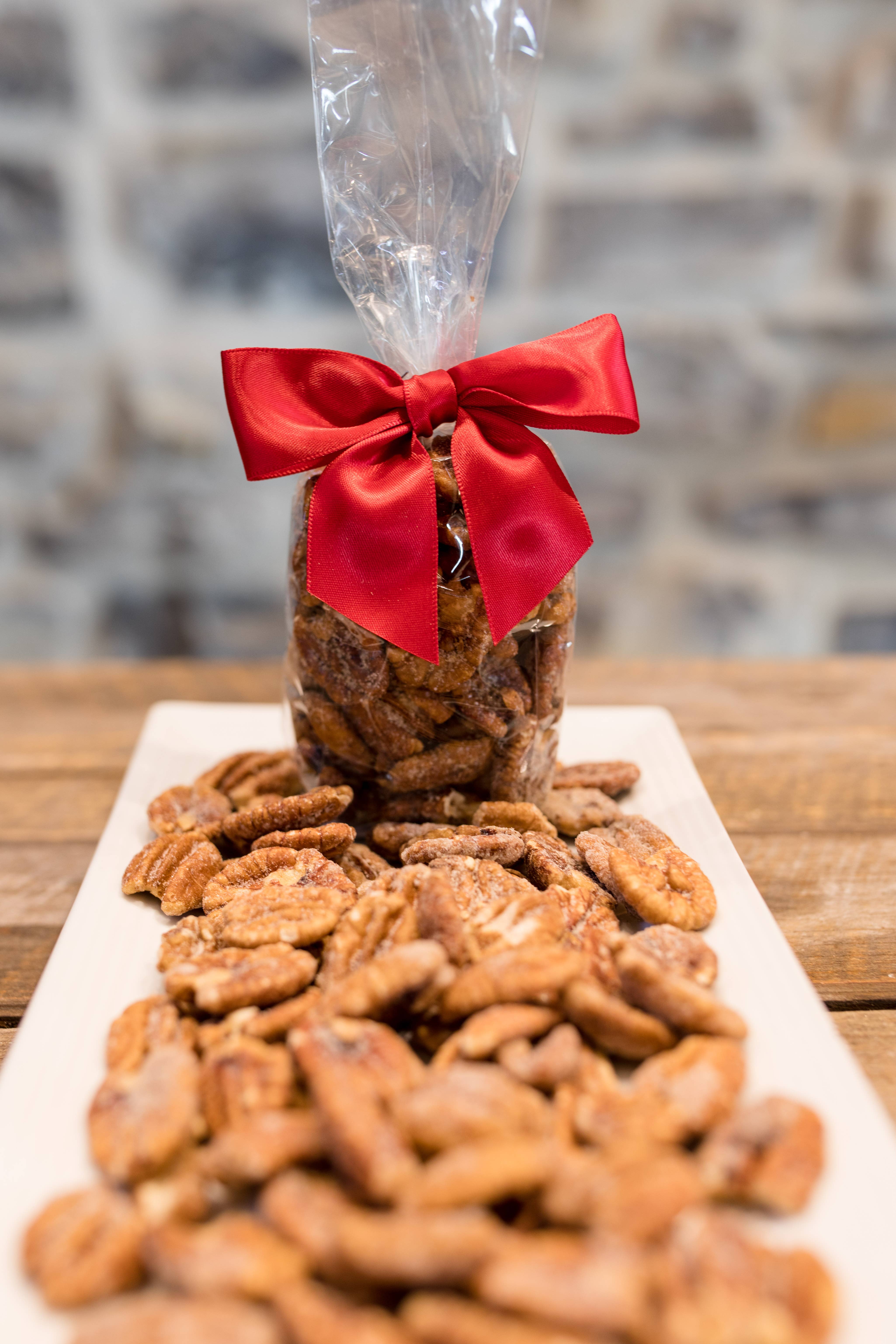 Oliver Pecan Co. - Wholesale Nuts - Jalapeno Pecans - 4 oz Decorative Bag