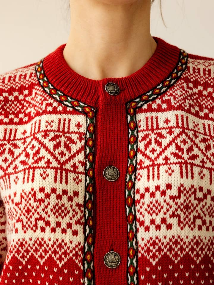 Susan Fosse AS - Wholesale Cardigan - Women's - Sandviken Women's Cardigan2