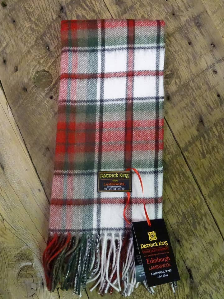 MacDuff Lammull halsdukar för wholesale av Patrick King Woollen Company