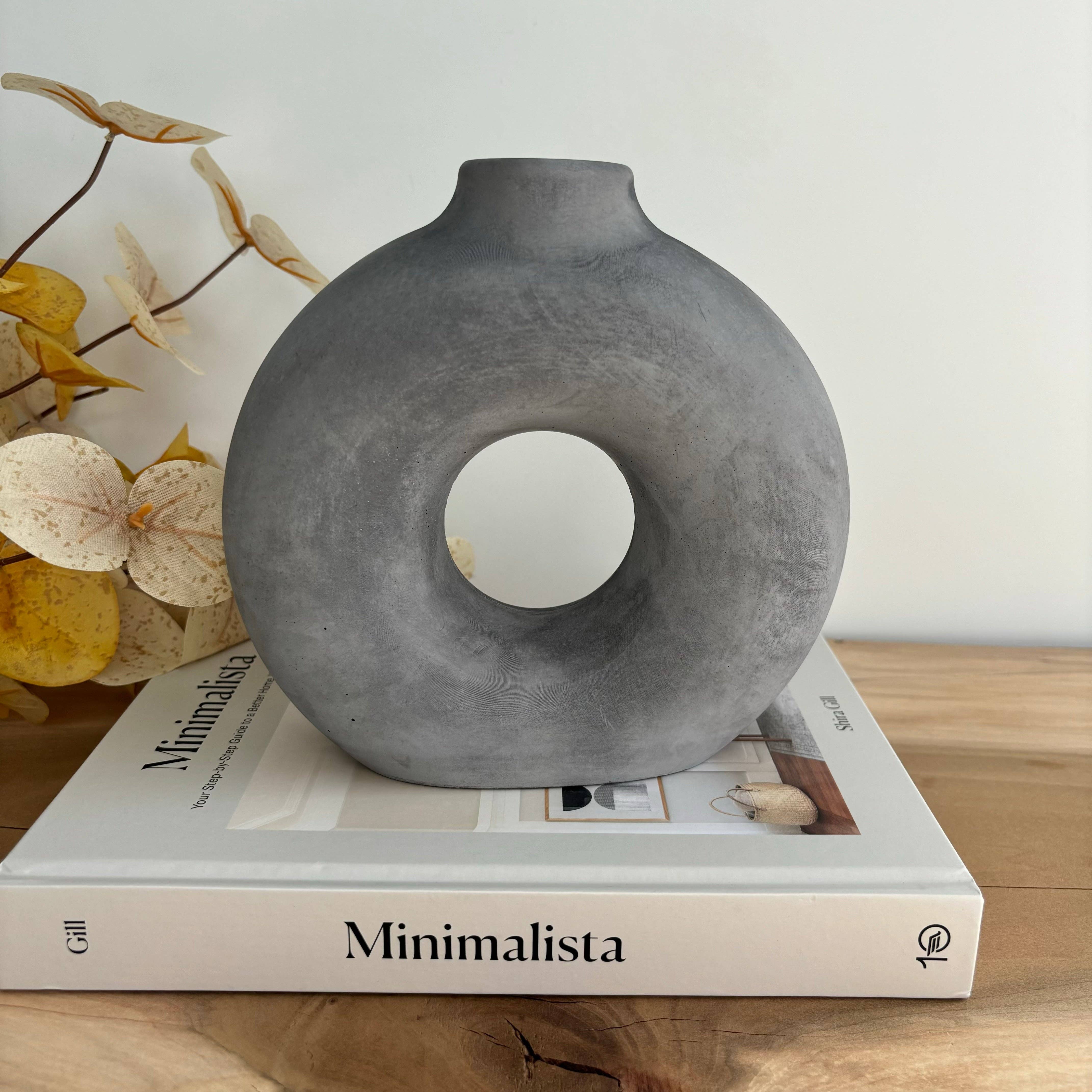 Fancy Concrete - Wholesale Vase - Donut Concrete Vase | Circular Hollow Vase7