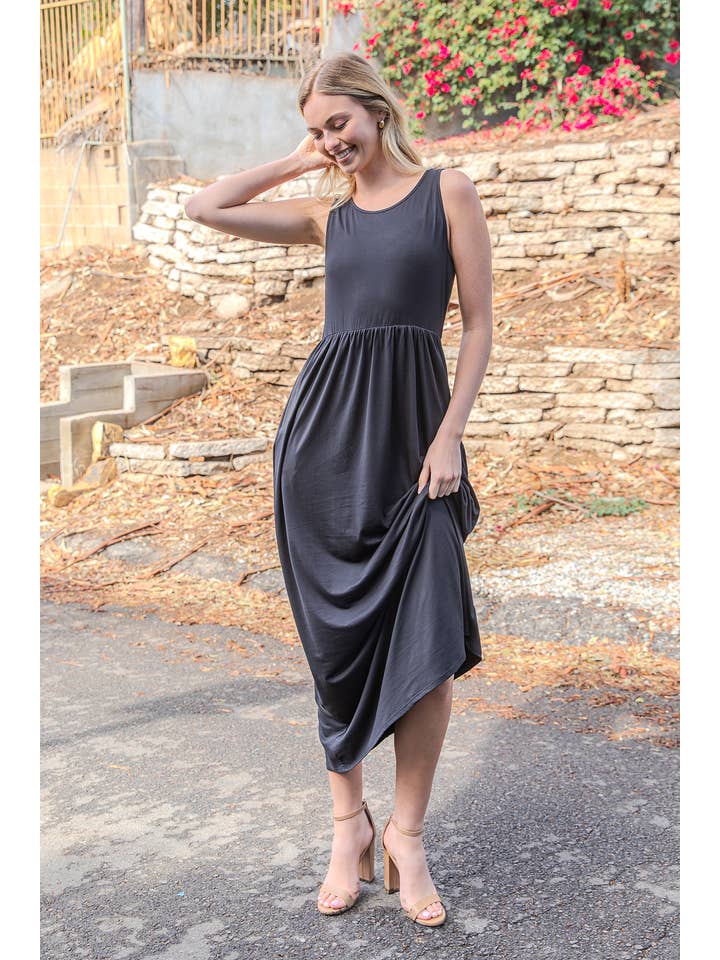 You & Me - Vendita all'ingrosso Vestito - Donna - YMD10095V-ABITO LUNGO SENZA MANICHE A TINTA UNITA8