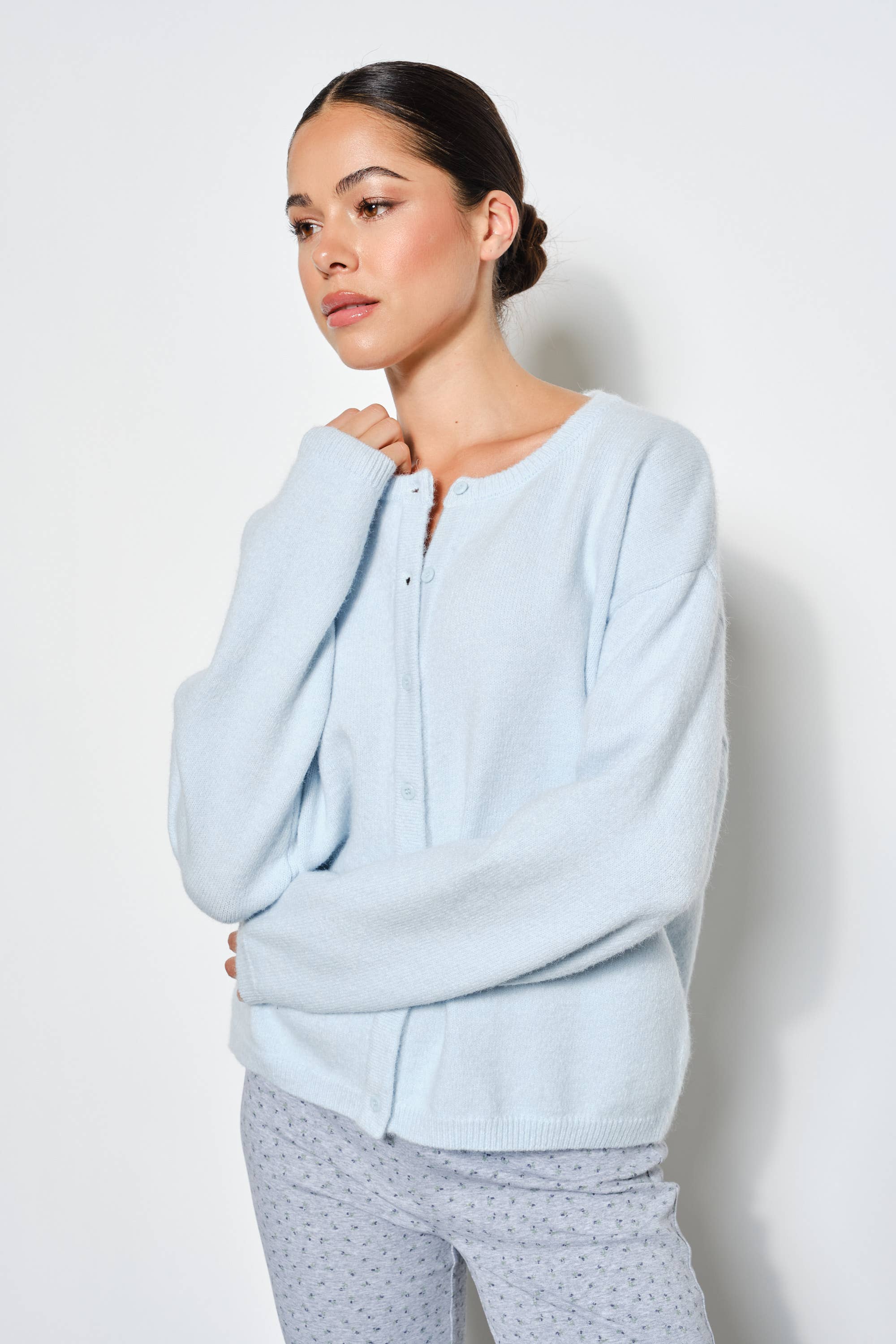 Pretty Garbage - Wholesale Cardigan - Women's - MARLEY LIGHTWEIGHT OVERSIZED CARDIGAN11