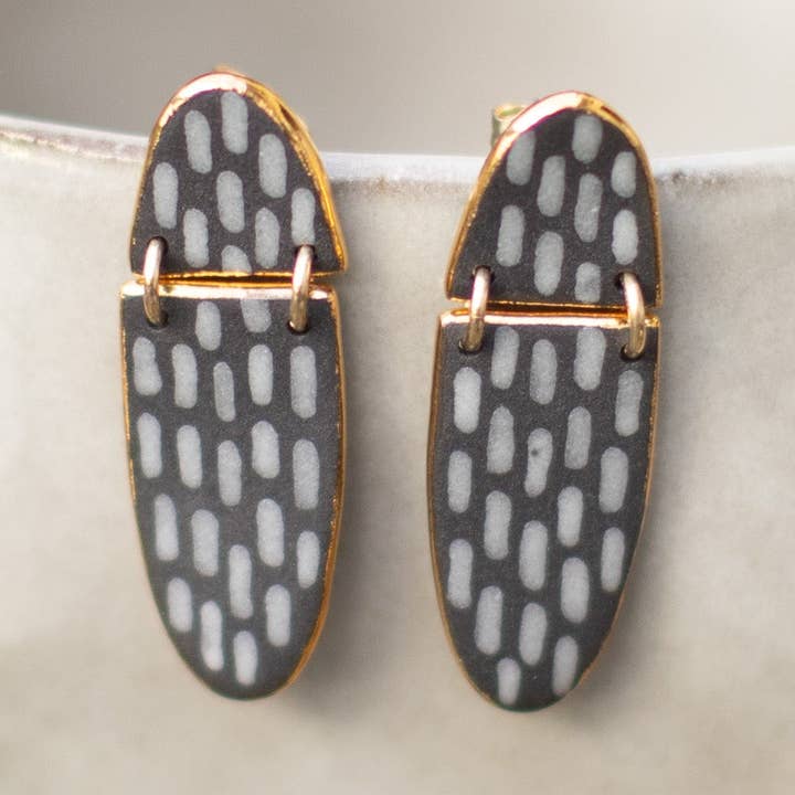 pendientes colgantes negros y grises para venta al por mayor de Remnant Studios