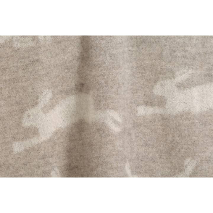 JJ Textile - Wholesale Throw blanket - Hares Soft Brown Pure Wool Throw8
