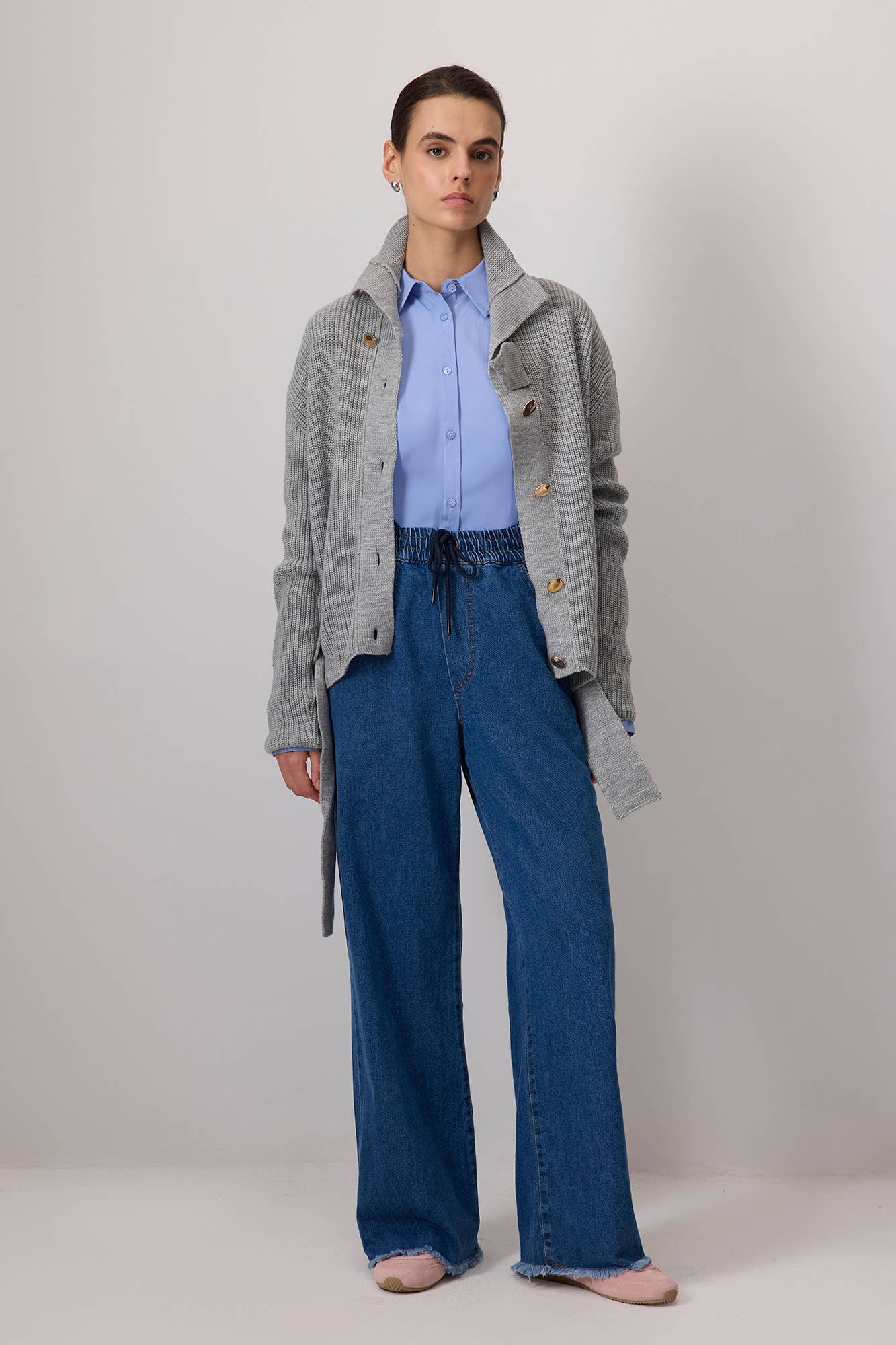 Blue Wide-Leg Frayed Hem Elastic Waist Denim Trousers for wholesale on Faire2