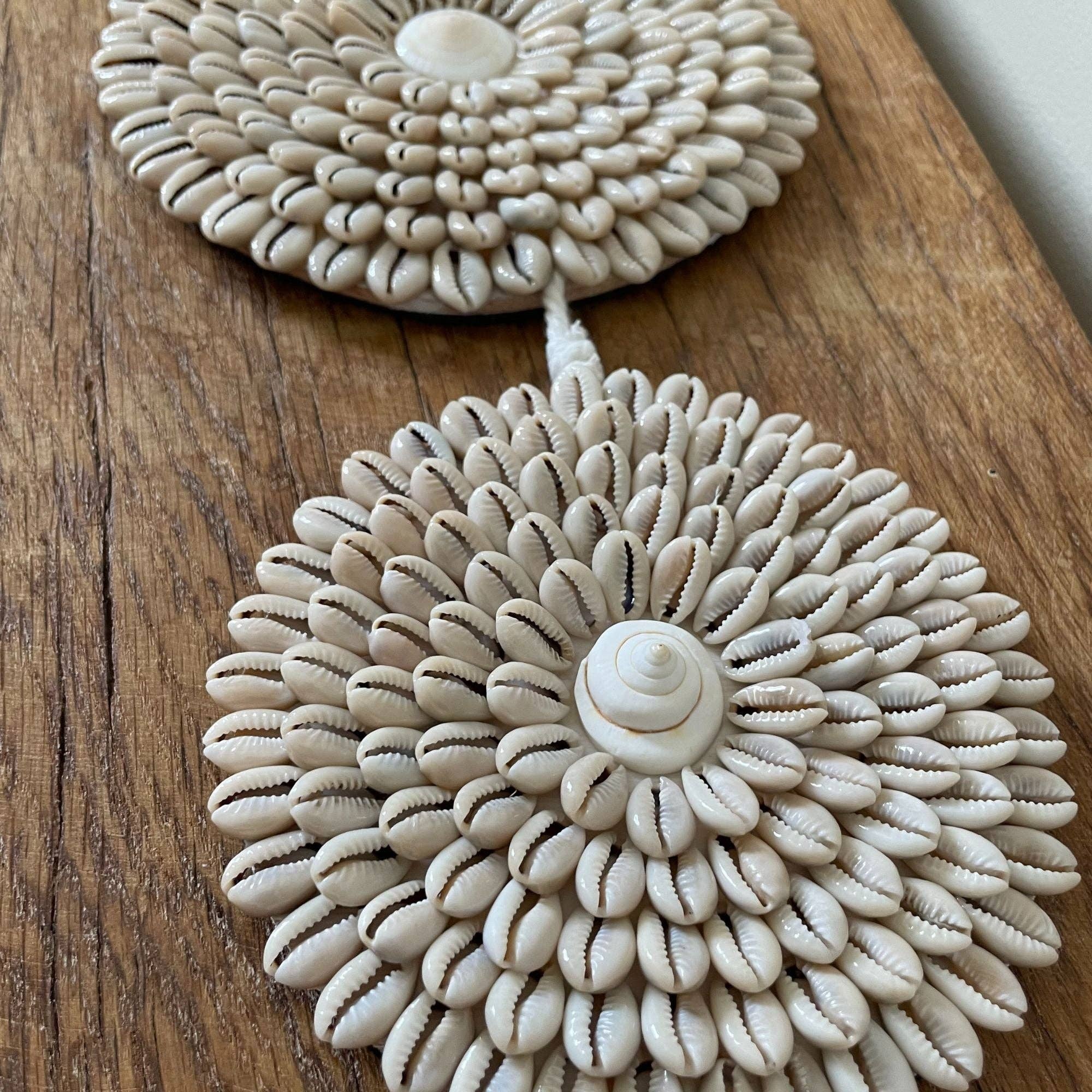 Jak Jak Home – wholesale Wall Accent – Cowrie Shell Garland Wall Art | Boho Home Natural Wall Decor3