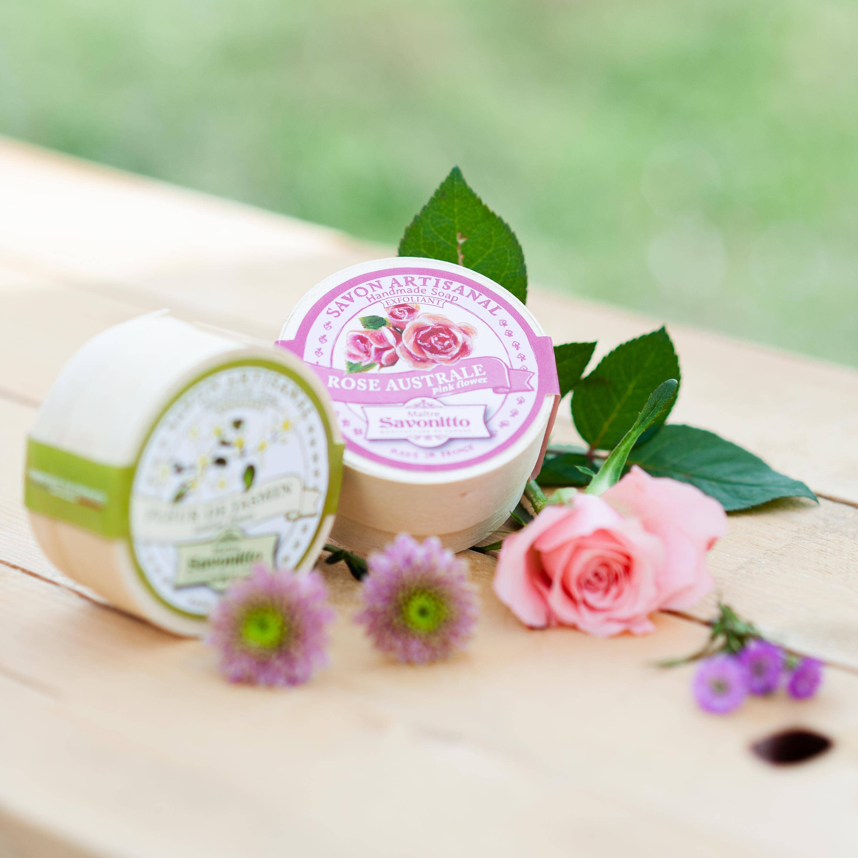 La Belle France - Vente Pains de savon - Savon rond français dans une boîte en bois (100 g)10