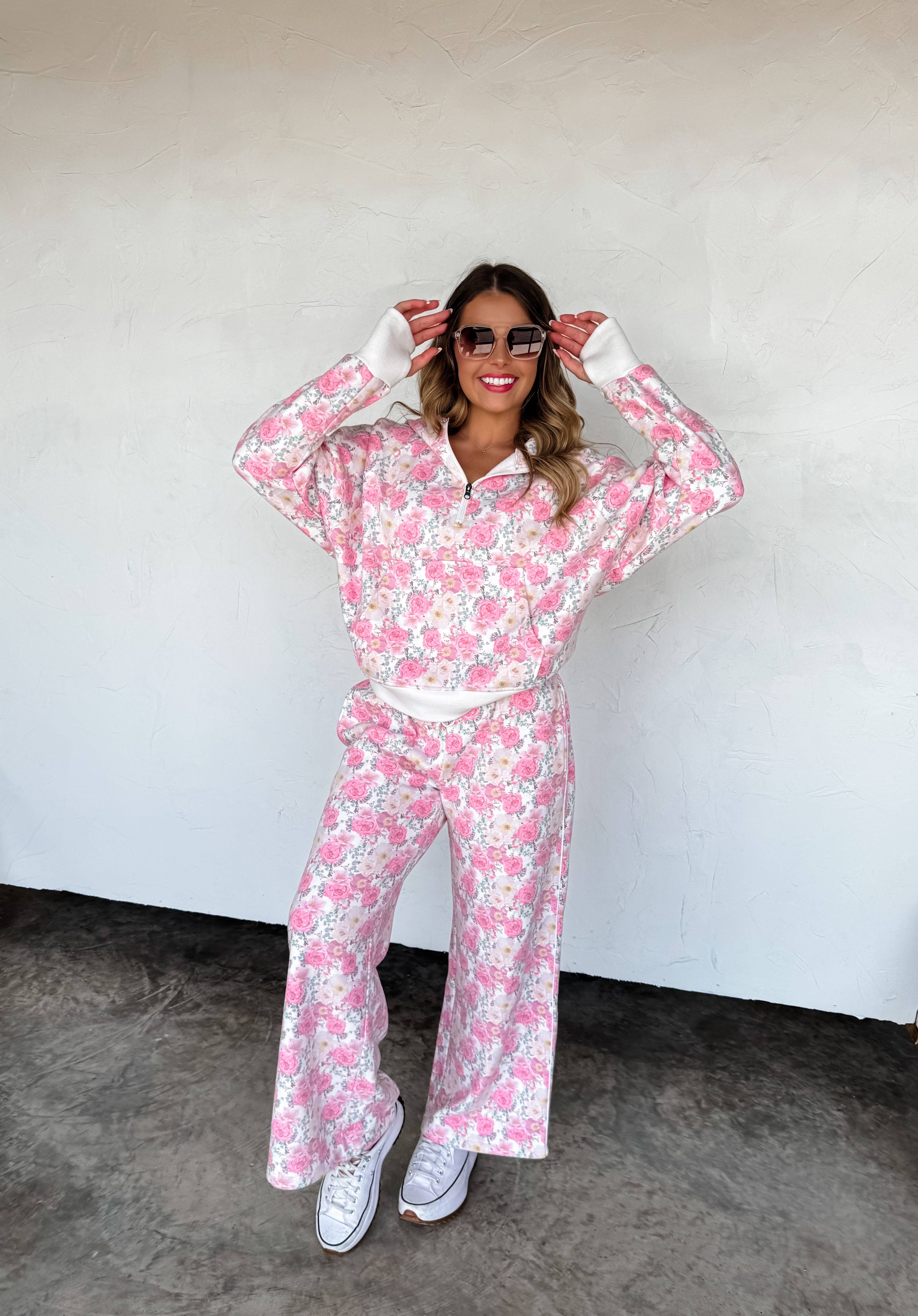 BLAKELEY - Wholesale Hoodie - Women's - FLORAL & CHEETAH EASY DOES IT PULLOVER0