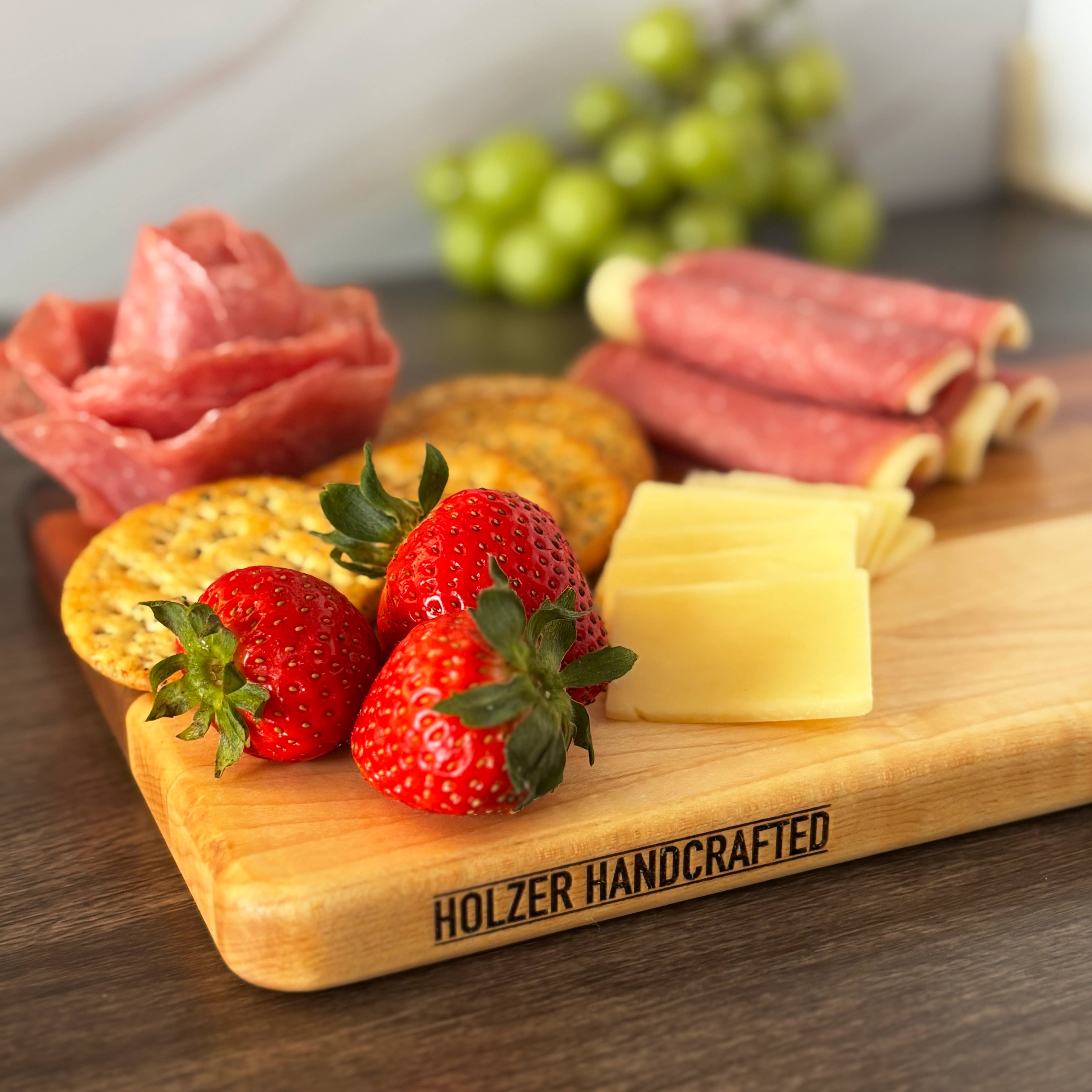Holzer Handcrafted ® - Wholesale Cutting Board - Handcrafted Cutting Board 18"x12"x.8" Gradient Hardwood9