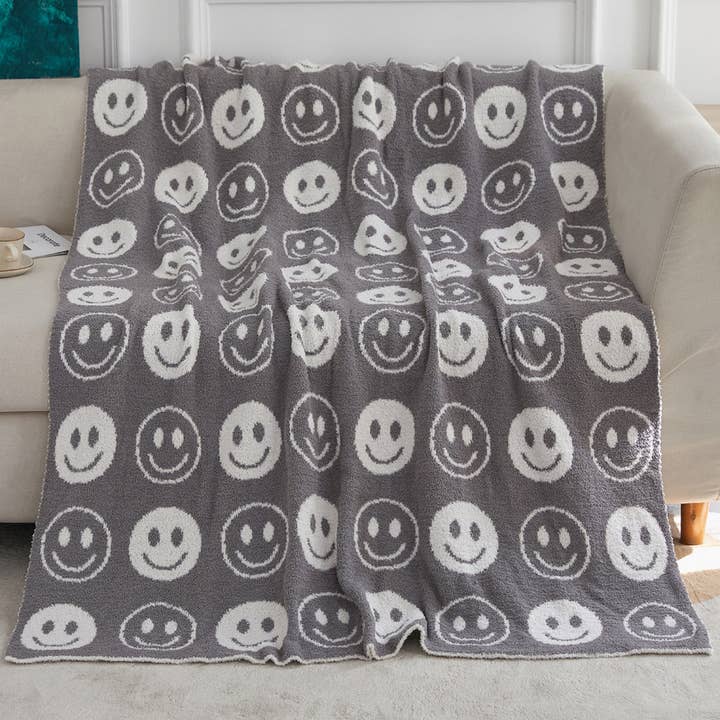 ACCITY - Wholesale Throw Blanket - SMILEY FACE KNITTED JACQUARD THROW BLANKET_CWMM14742